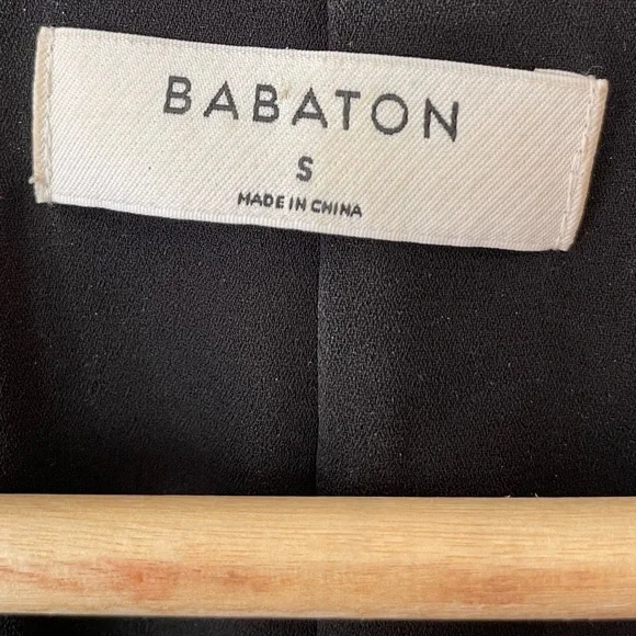 Babaton by Aritzia | Wallace dress | Printed, wrap dress | Drapes beautifully - Picture 4 of 7